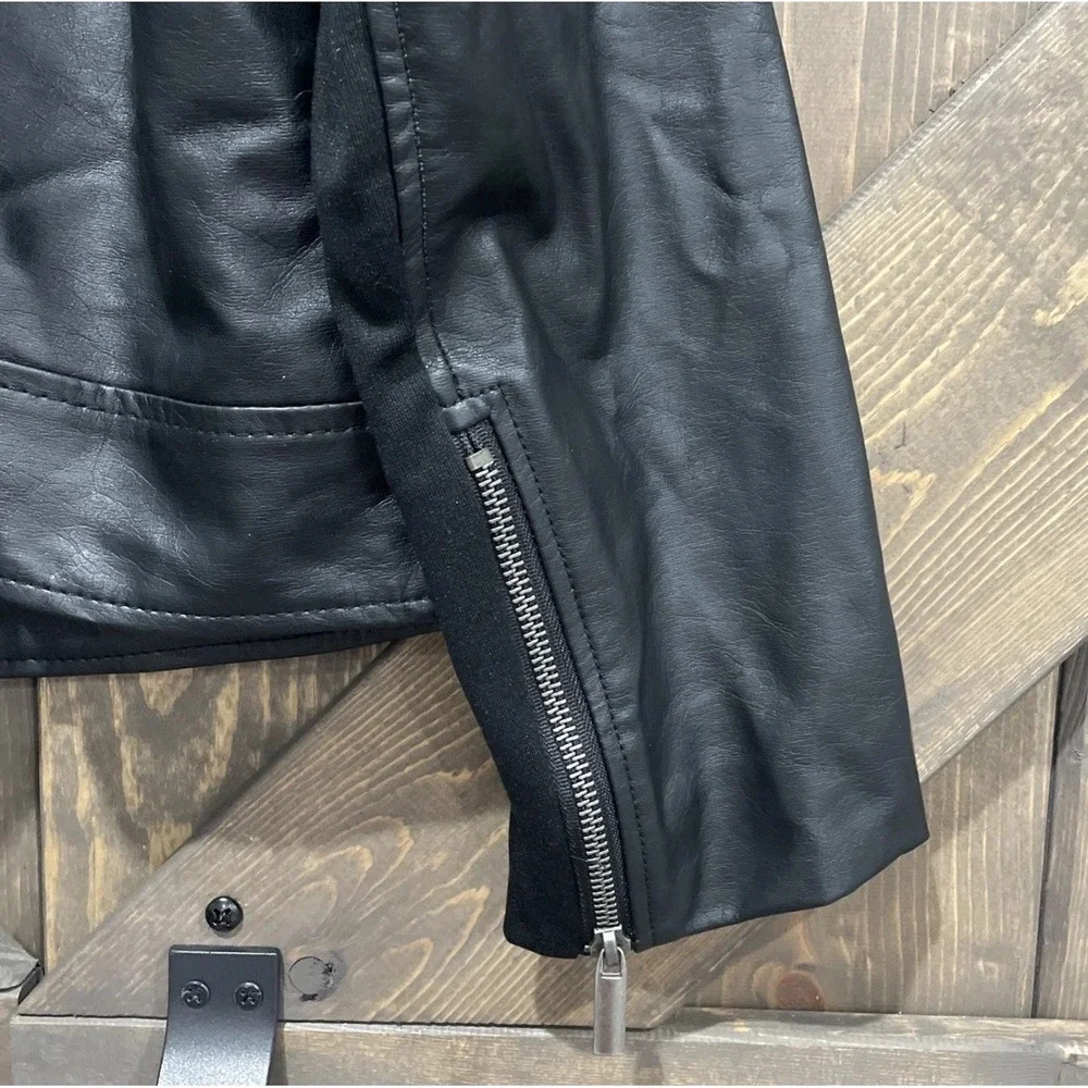 NWT Torrid 4Sherpa Lined Moto Jacket Faux Leather Black Womens Size 1/1X‎ 14-16